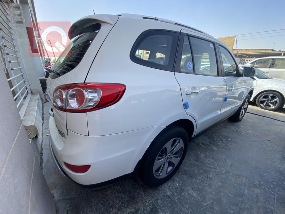 هيونداي سانتافي